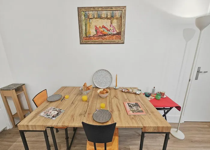 Apartament Le Nid Colore Et Lumineux