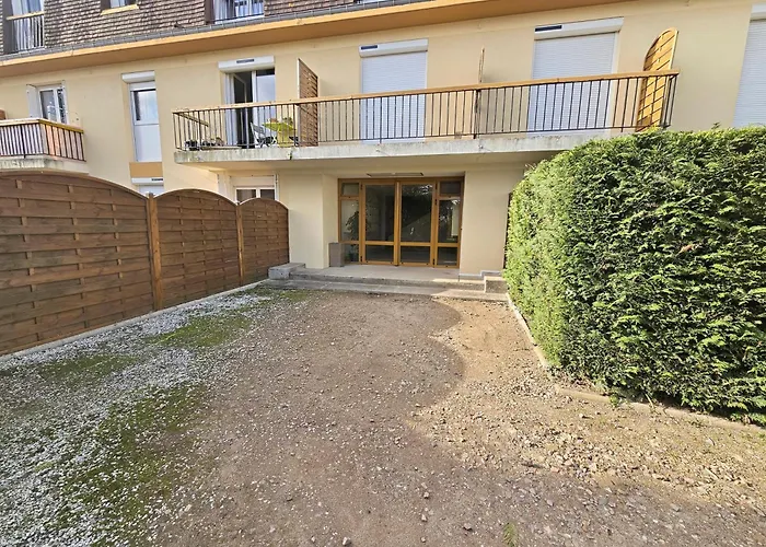 Le Nid Colore Et Lumineux Apartament *